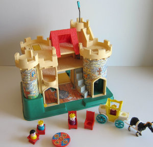 fisher-price-little-people-castle